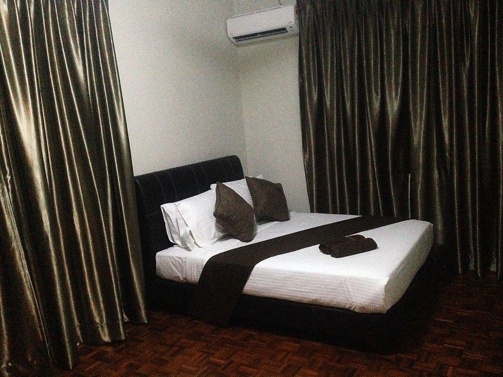 Here Hotel Skudai Exteriér fotografie