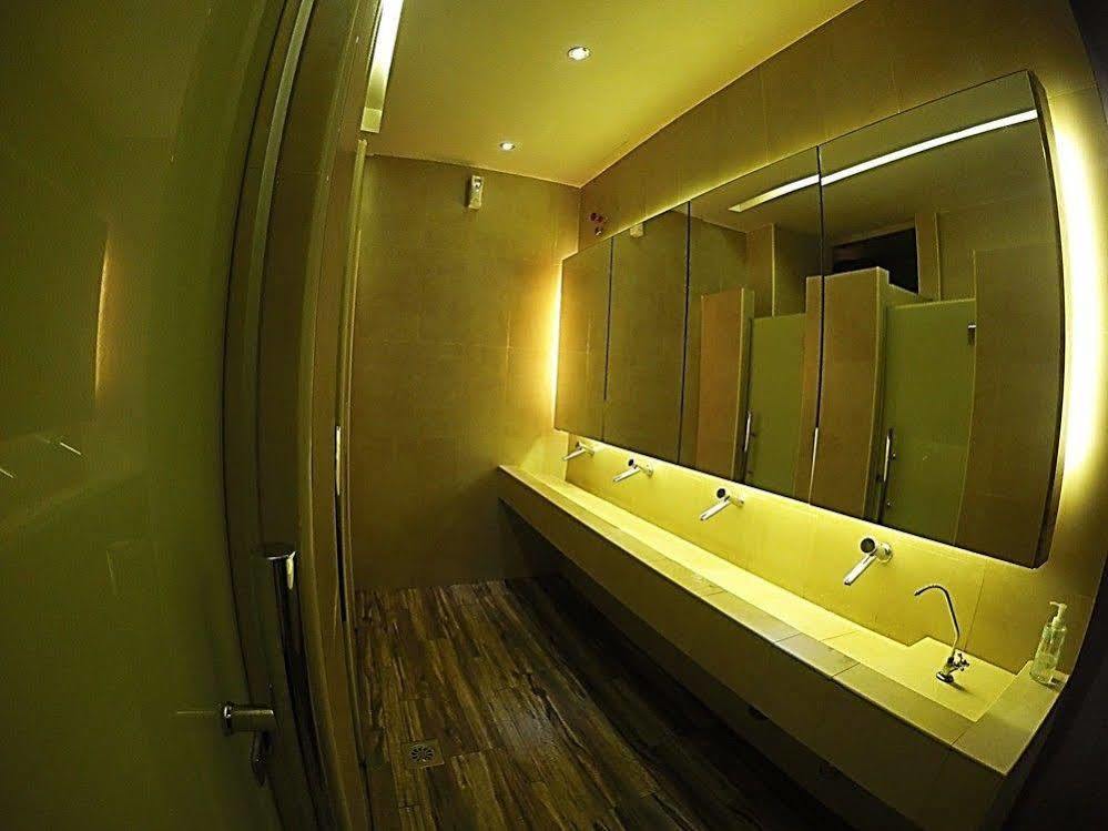 Here Hotel Skudai Exteriér fotografie